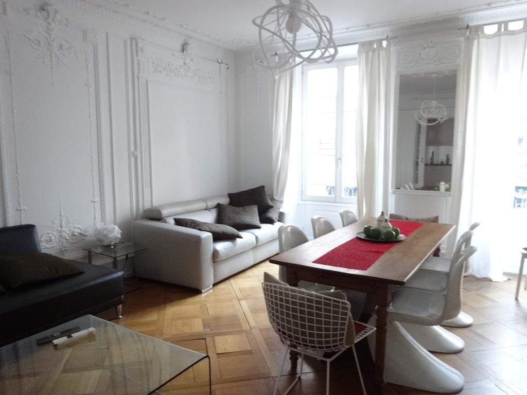 Les Serruriers - Appartement Spacieux Avec Terrasse & Parking สตราสบูร์ก ภายนอก รูปภาพ
